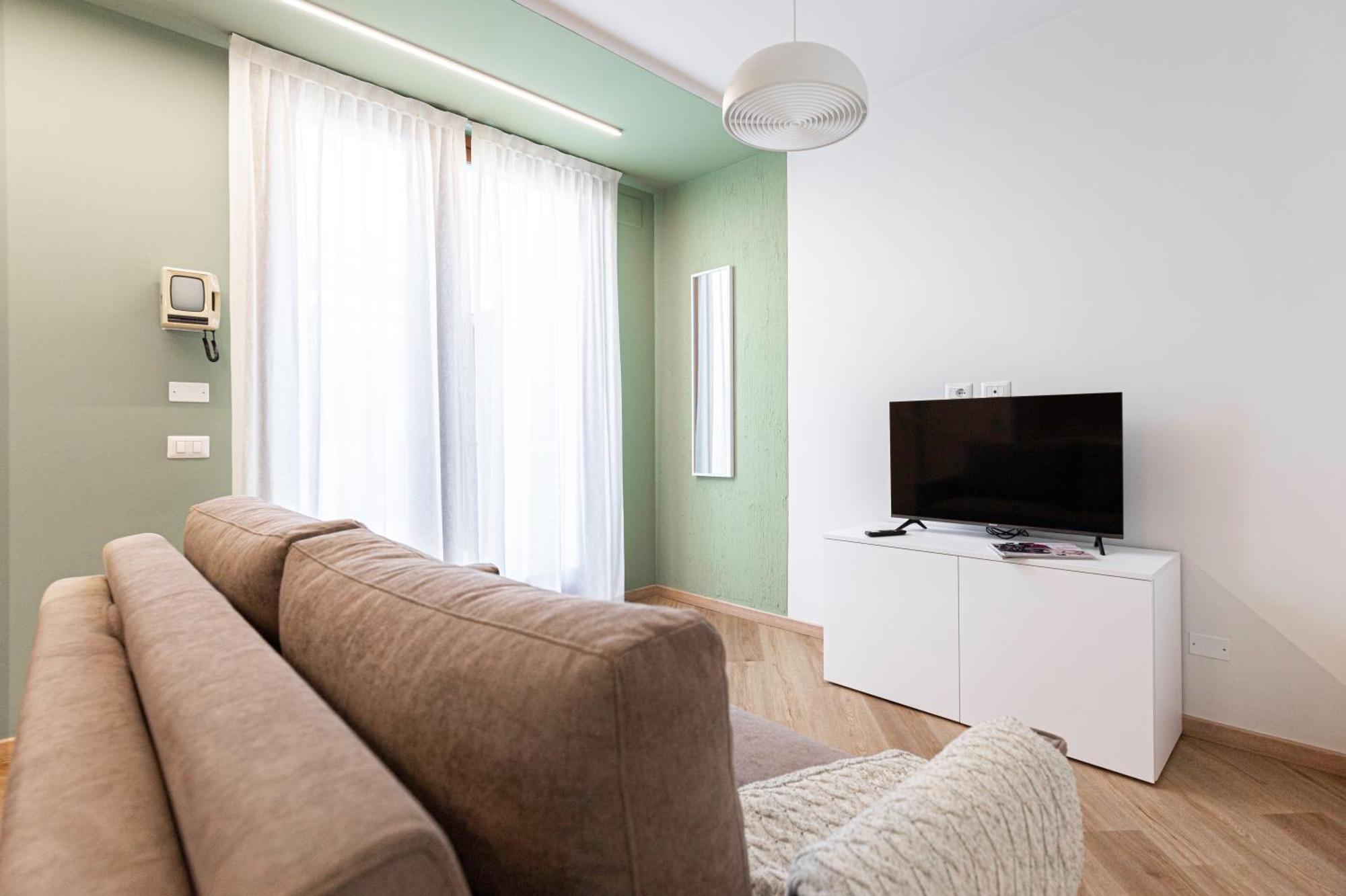 Apartamento Il Chiostro Di Santa Caterina Vimercate Exterior foto